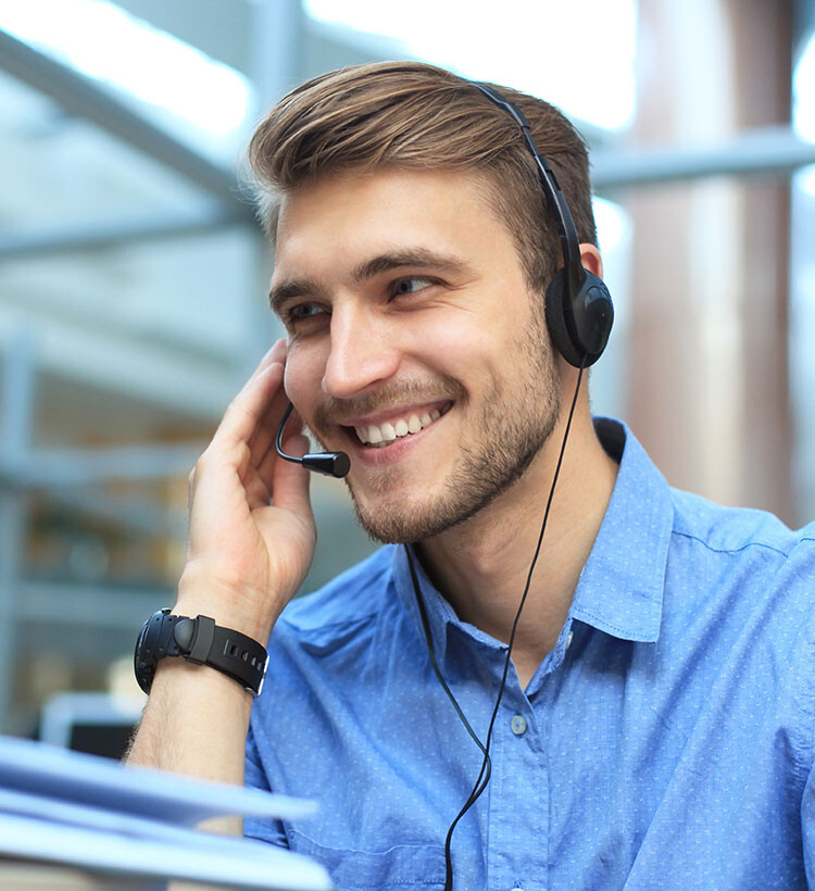 Kundenberater mit Headset